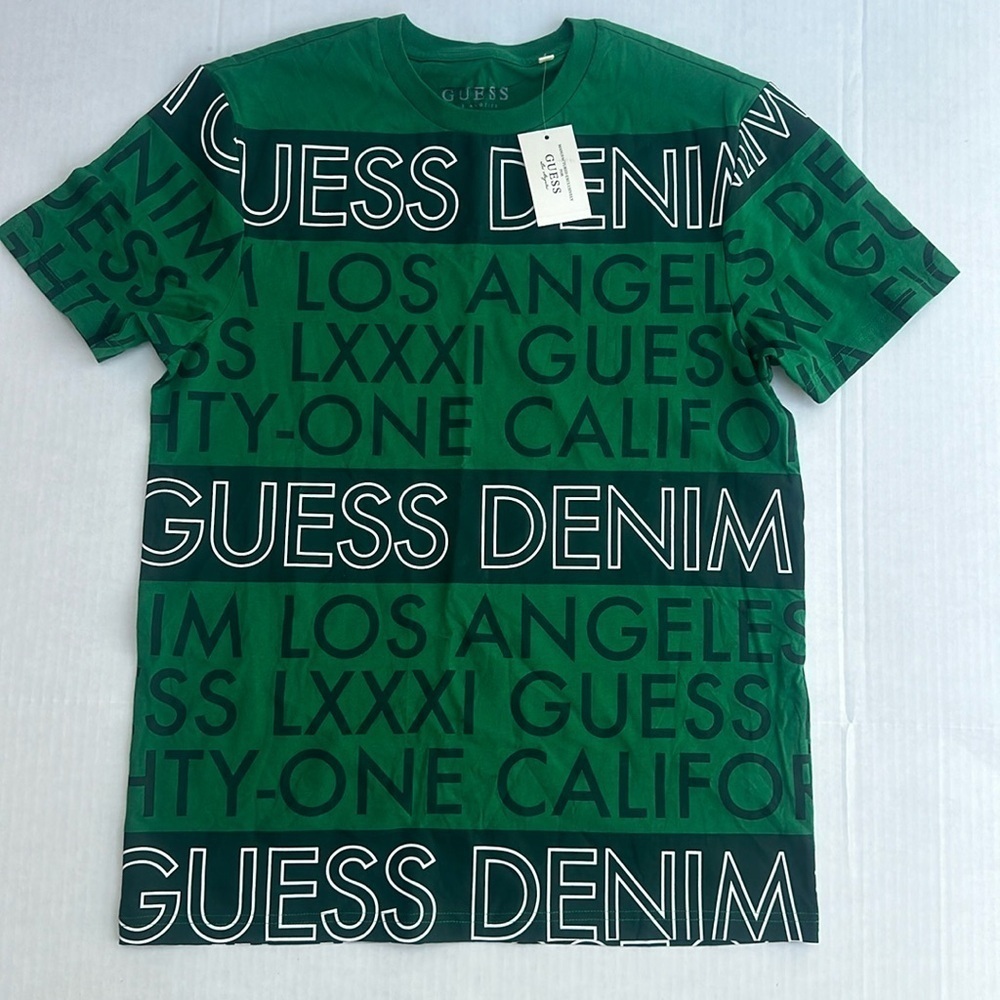 New GUESS Green Men Tee SZ M